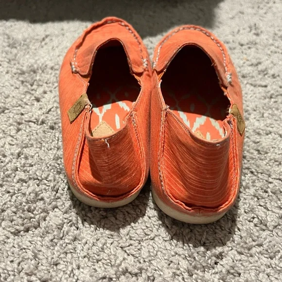 Yellow Box “Lizzie” Orange Slip On Loafer Shoes, Size 8.5 - Picture 3 of 8